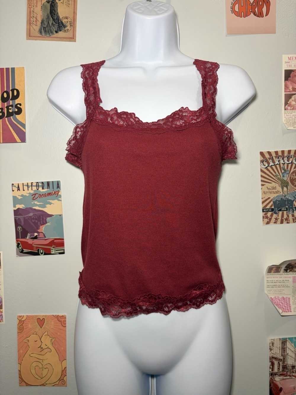 Pink Rose Ribbed Lace-Edge Tank Top in Deep Berry